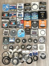 Lote de trabajo de accesorios de cámara incluyendo filtros, tapas de lentes, soportes de lentes, etc. segunda mano  Embacar hacia Mexico