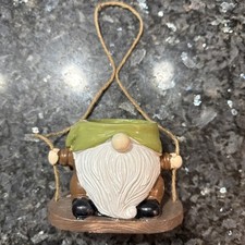 Small swinging gnome for sale  Saint Leonard