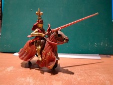 Chevalier lys rouge d'occasion Chevalier lys rouge d'occasion  Aramon