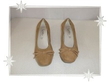 Chaussures escarpins daim d'occasion  Foix