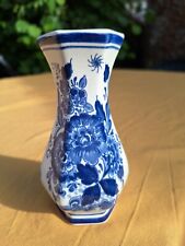 Petit vase bleu d'occasion  Ballée