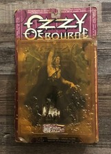 Estatueta vintage 1999 Ozzy Osbourne metal Deus Príncipe das Trevas lacrada comprar usado Estatueta vintage 1999 Ozzy Osbourne metal Deus Príncipe das Trevas lacrada comprar usado  Enviando para Brazil