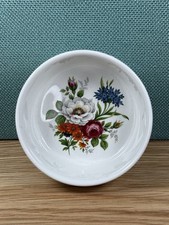 Small white ceramic for sale  AYLESBURY