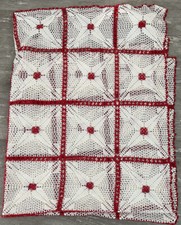 "Mantel bordado rojo y blanco 54""x63"" vintage" segunda mano  Embacar hacia Mexico
