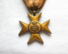 Medaglia croce anzianita usato  Correggio