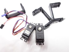 Servomotori con fissaggi usato Servomotori con fissaggi usato  Spedire a Italy