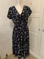 Robe bleu marine d'occasion  Saint-Julien-de-Peyrolas