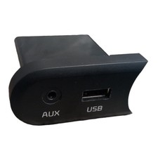 Presa aux usb usato Presa aux usb usato  Pratola Peligna