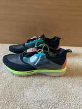 TÊNIS BROOKS DNA AMP RARO BRILHO NO ESCURO LIGHT UP TAMANHO 11 Modelo de Exibição comprar usado  Enviando para Brazil