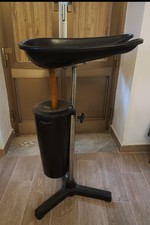 Lavatesta piede regolabile usato  Villarosa