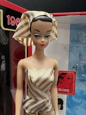 Guarda-roupa Barbie e sua peruca 1963 "My Favorite Babrie" R9524 comprar usado  Enviando para Brazil