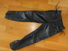 Pantalon cuir lacets d'occasion  Paris XVIII