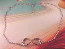 Collana collanina girocollo usato  Melito di Napoli