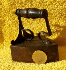 Antico piccolo ferro usato  Busseto