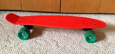 Skate infantil 22" SP-700 vermelho com rodas verdes comprar usado  Enviando para Brazil