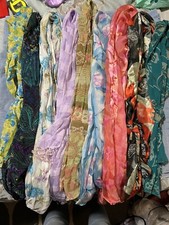 Women dress scarves for sale  Chaumont
