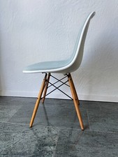 Vitra eames plastic gebraucht kaufen  Saarbrücken
