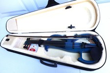 Violino elétrico com estojo - topo está quebrado, para peças, usado comprar usado  Enviando para Brazil