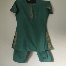 Fabindia girls cotton d'occasion  Expédié en France