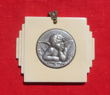 Cradle medal dreaming d'occasion  Expédié en Belgium