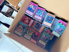 Lot tcg 2.500 usato Lot tcg 2.500 usato  Cesate