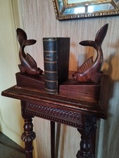 Pair carved wooden d'occasion  Expédié en Belgium