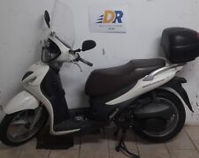 Suzuki sixteen 150 usato  Napoli