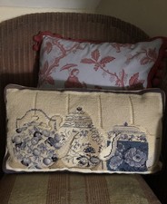 Vintage needlepoint cushion for sale Vintage needlepoint cushion for sale  BURNHAM-ON-SEA