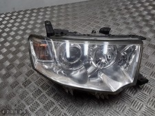 Farol dianteiro 2011 MITSUBISHI L200 (RHD) LADO DIREITO 8301C014 comprar usado  Enviando para Brazil