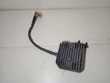 Regolatore tensione yamaha usato Regolatore tensione yamaha usato  Borgo San Dalmazzo