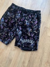 Very rare short d'occasion  Paris IV