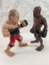 Boneco de ação UFC Round 5, 2: Randy Couture e Anderson Silva comprar usado  Enviando para Brazil