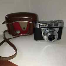 Appareil photo reflex d'occasion  Laroque-d'Olmes