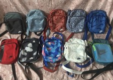 Nike umhängetasche elemental gebraucht kaufen  Erfurt