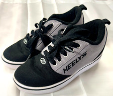Heelys youth skate for sale  Defiance
