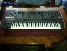 Roland 800 vintage usato  Roma