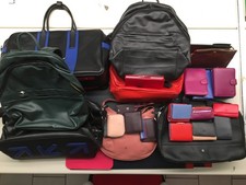 Lotto borse portafogli usato Lotto borse portafogli usato  Pordenone