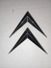 Double chevron embleme d'occasion  Crécy-la-Chapelle