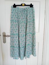 Per una tiered for sale  BLACKPOOL