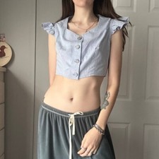 Blusa crop top feminina costurada à mão manga flutter azul algodão tamanho P botão frontal gola V comprar usado  Enviando para Brazil