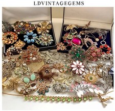 exquisite brooch for sale  SIDCUP