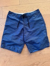 Bermuda de surf masculina longboard osklen, usado comprar usado Bermuda de surf masculina longboard osklen, usado comprar usado  Enviando para Brazil