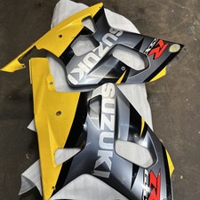 Side fairings gsxr600 for sale Side fairings gsxr600 for sale  Reading