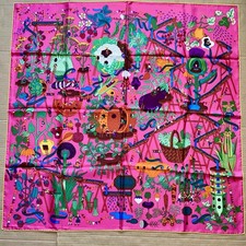 Hermes scarf silk d'occasion  Expédié en Belgium