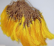 Kuchulu Di Seta E Frange Per Sari (Confezione Da 10) Portachiavi Etnico Giallo comprar usado  Enviando para Brazil