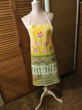 Avental de algodão pintado à mão 31,5 pol. L x 27 pol. com jardim de flores. Novo em folha! comprar usado  Enviando para Brazil
