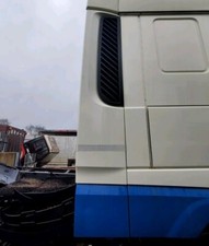 Daf xf106 cab for sale  STOKE-ON-TRENT