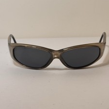 Óculos de sol Hoven Moxi preto brilho lentes cinza Itália, usado comprar usado Óculos de sol Hoven Moxi preto brilho lentes cinza Itália, usado comprar usado  Enviando para Brazil