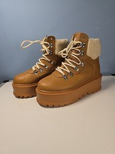 Koi footwear sherpa for sale Koi footwear sherpa for sale  BELPER