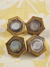 Boutons anciens nacre d'occasion  Le Pouliguen